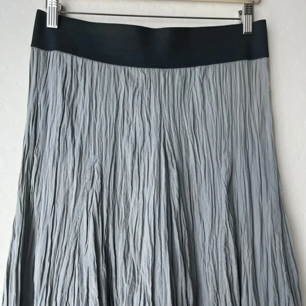 CP Shades Gray Crinkle Textured A-Line Lagenlook Pull-On Midi Skirt Size Medium - Picture 3 of 8